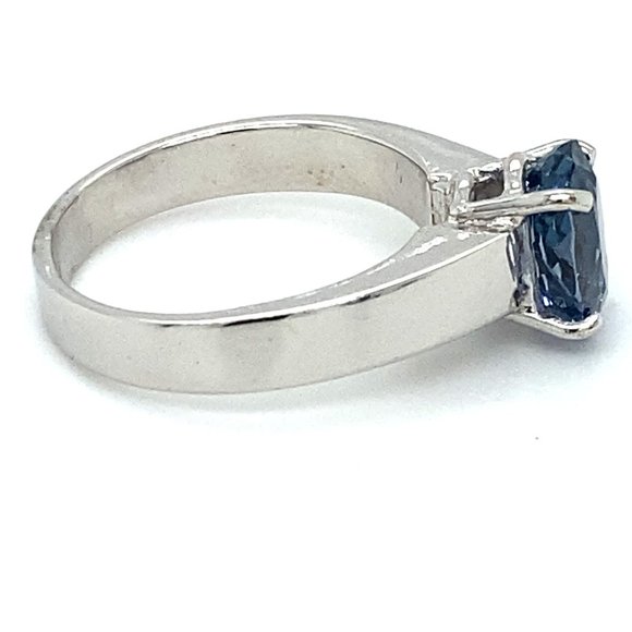 Certified Blue Spinel 2.15ct Solid 18K Gold Ring - Picture 3 of 8